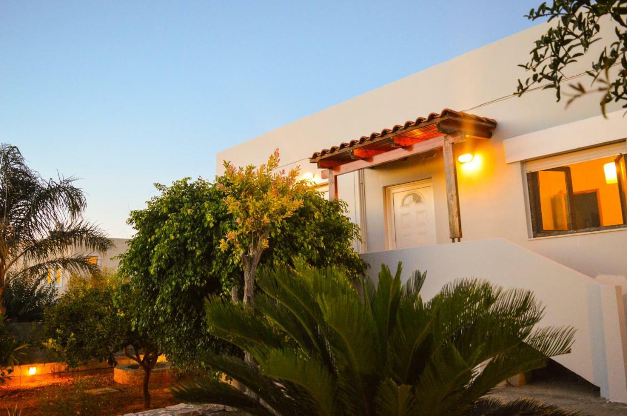 United Blue Resorts - White Sand Karteros Extérieur photo